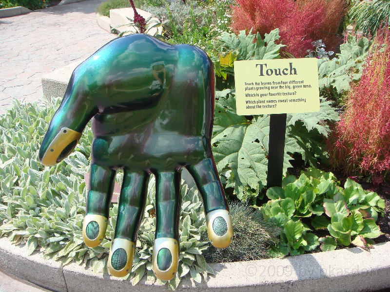 Western Michigan [2009] 402.JPG - Scenes from Frederik Meijer Gardens & Sculpture Park.